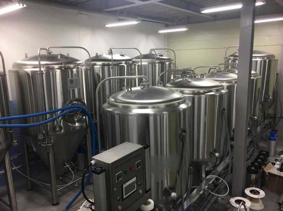 Four Vessel 1000L Beer Equipment Starting Brewing in Korea